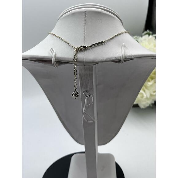 Kendra Scott Gold Plated Elisa Pendant Necklace in Slate Gray Glass Illuision - Picture 9 of 14